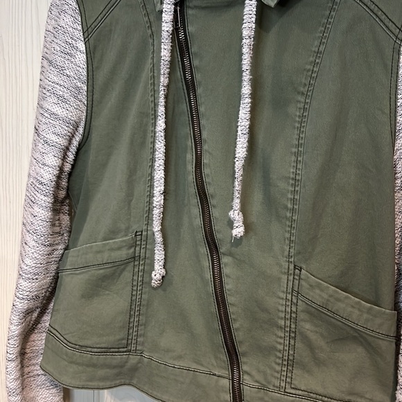 Mossimo Hoodie jacket size L - Picture 2 of 8